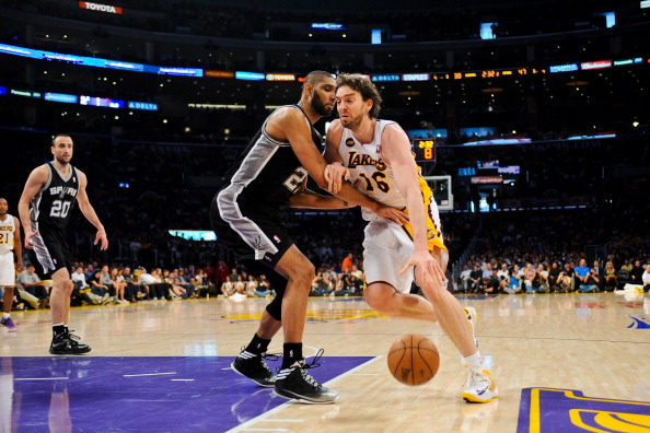 不得不服！加盟半年拿两冠，落叶归根解锁新纪录，若日尼奥真赢家（半年加盟摘双冠，回归再破纪录，若日尼奥才是真大赢家）